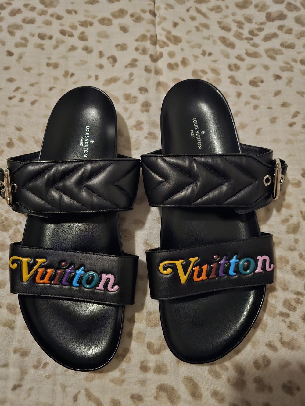 ✨️Louis Vuitton Leather Multicolor Sandals✨️